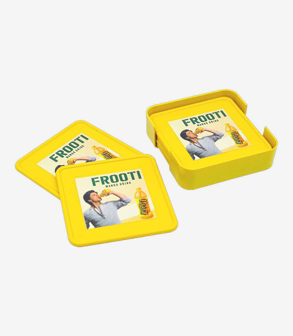 Yellow coaster set