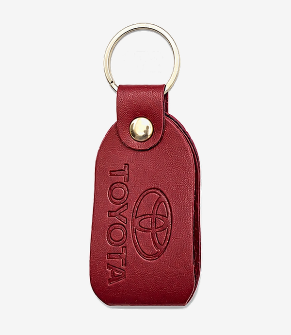 KKM-p36-04-leather-imported-rexine-keychain Maroon leather keychain on a metal split ring