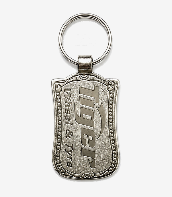 KKM-p46-04-metal-spark-nickel-keychain Silver metal keychain on a split ring