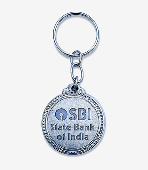 KKM-p48-01-metal-chrome-plated-keychain Silver metal keychain on a split ring