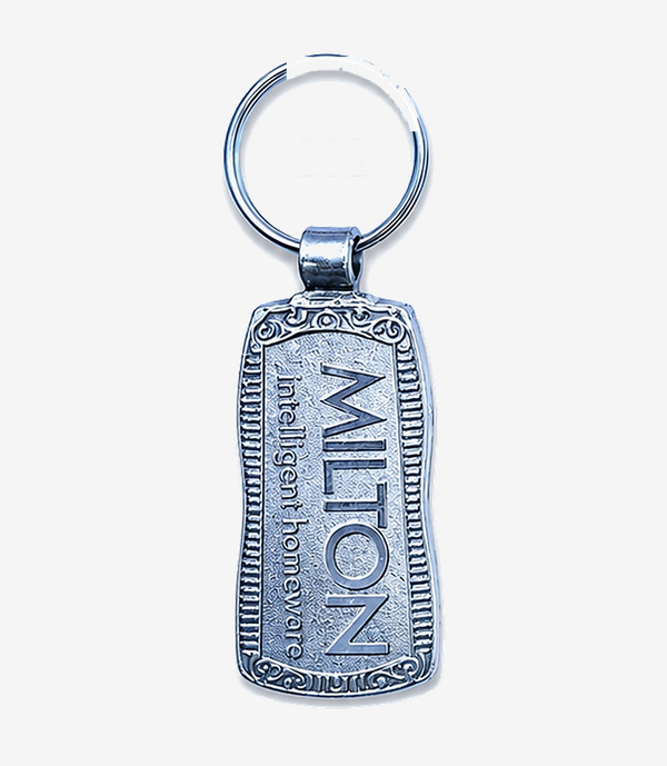 KKM-p48-04-metal-chrome-plated-keychain Silver metal keychain on a split ring