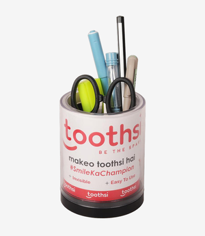 White pen stand